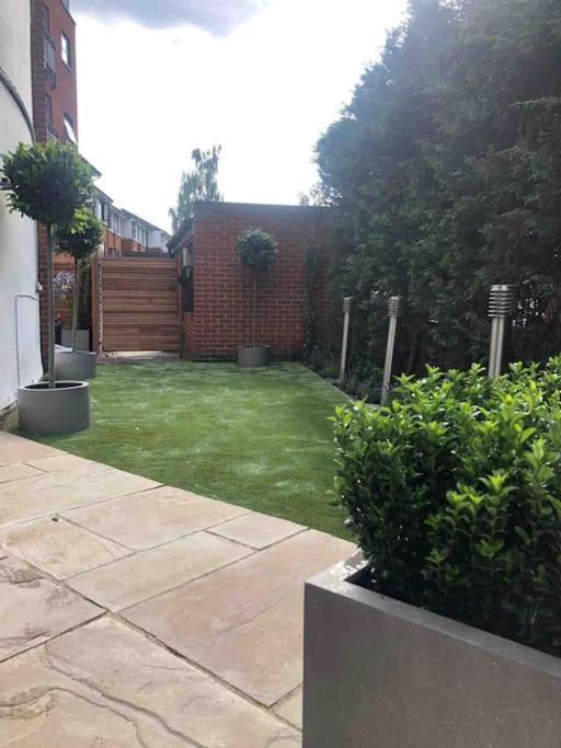 •Mangohauslondon• •Airconditioned•Garden•Fire Pit• Exterior photo